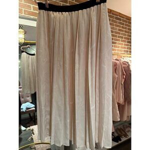 Joe Fresh Flowy Skirt - Sz Medium